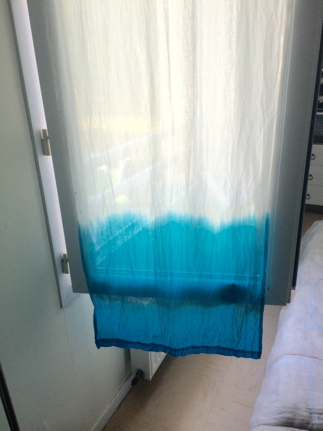 fullsizerender - Des rideaux tie & dye, un DIY coloré